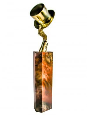 Поздравляем Эйфлер О.В. с получением награды "Золотой цилиндр" за достижения в области эстрадного искусства!