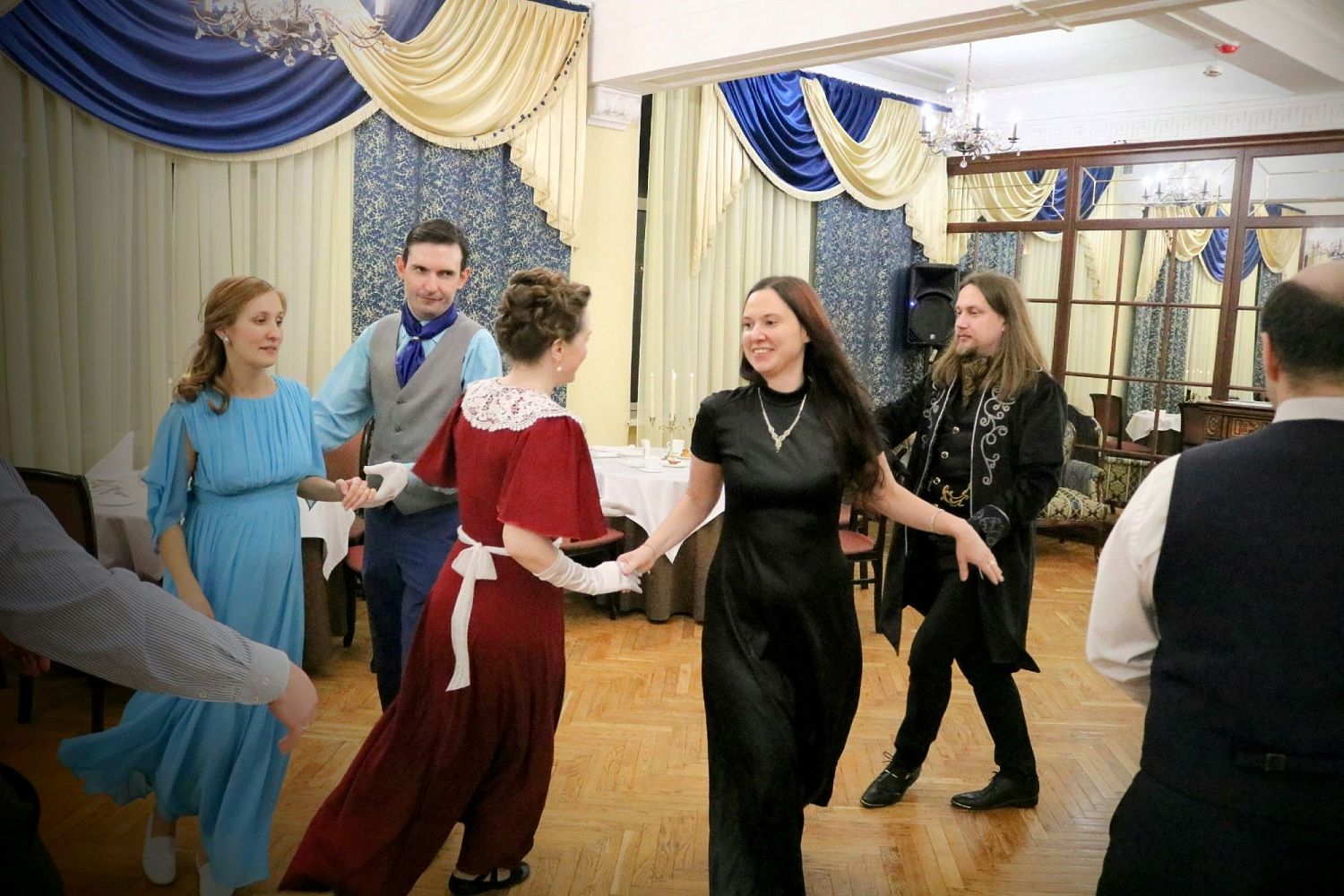 МИХАЙЛОВСКИЙ ВЕЧЕР: СТОЛЕТИЯ СПУСТЯ...