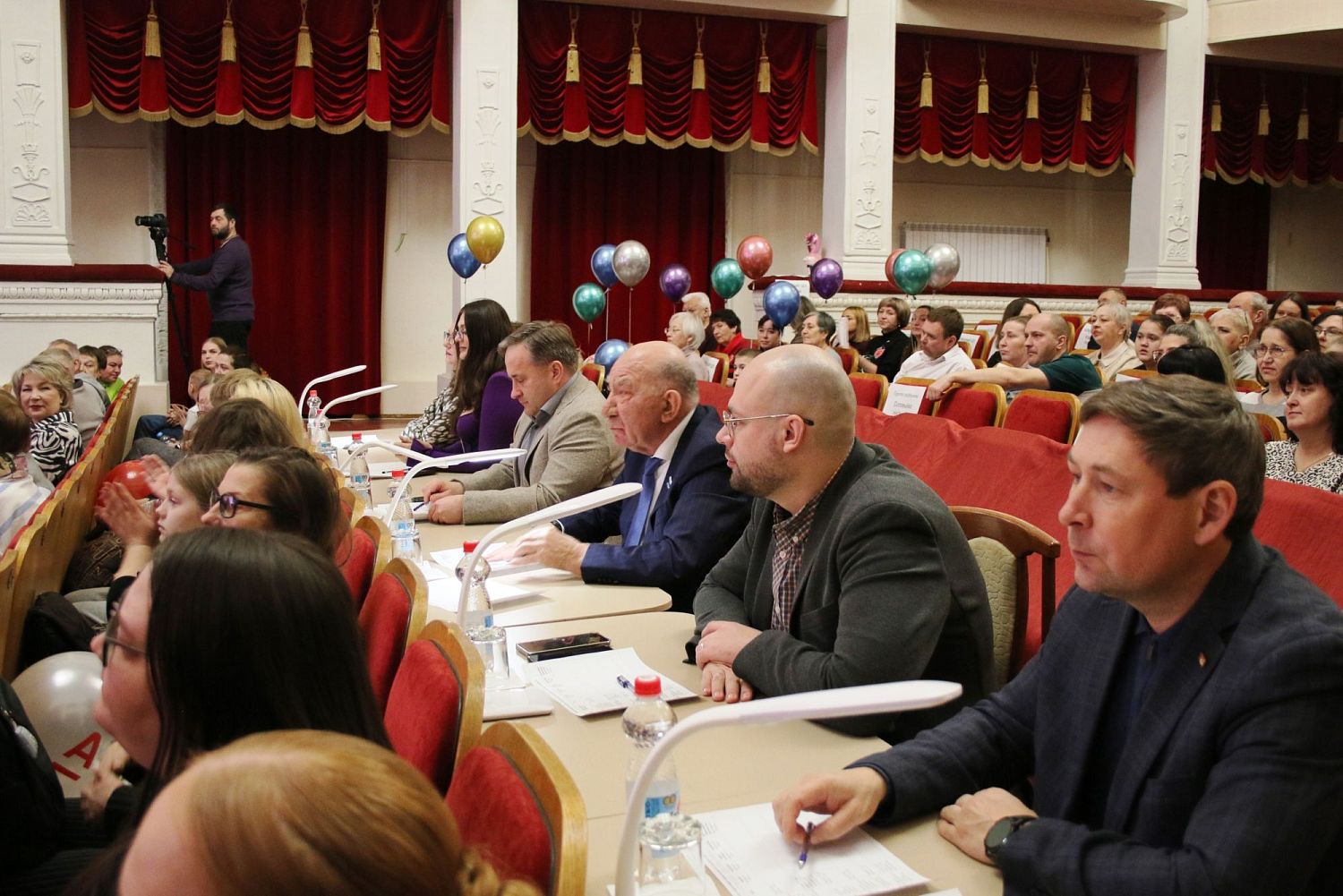 Важны на производстве, незаменимы дома: «Золотые мамы-2025»